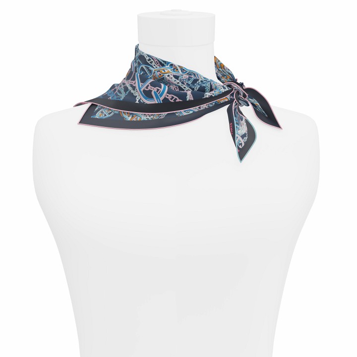 "Pop Chain" square 45 scarf