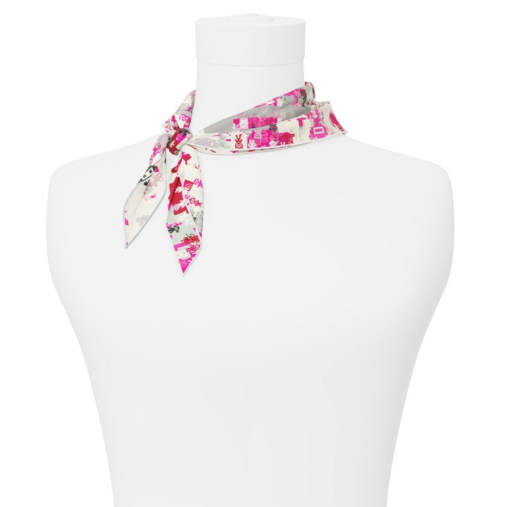 "Silk-Bots" dart scarf