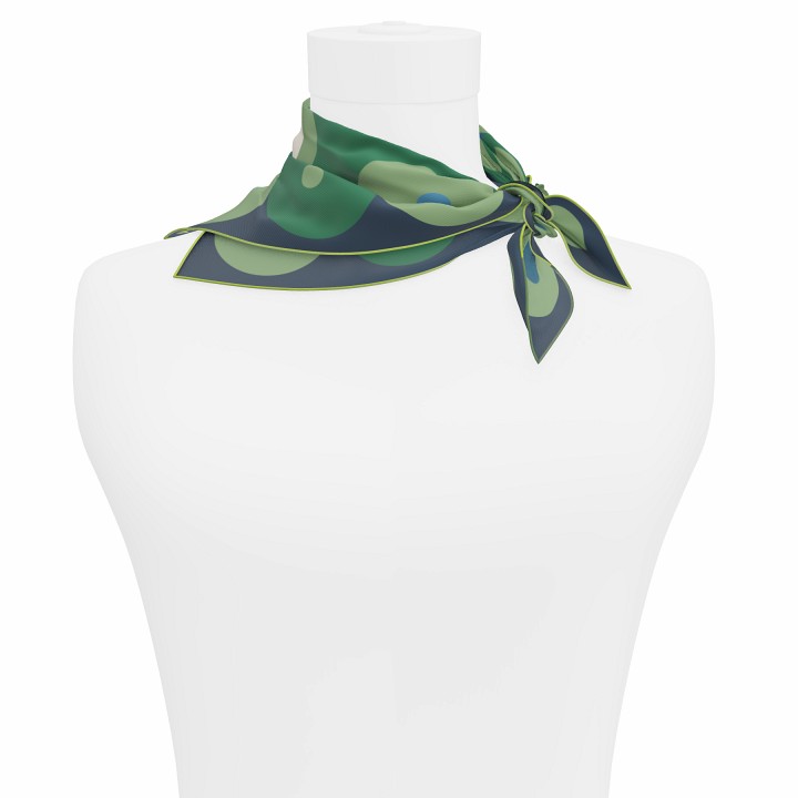 "Chaines de vélo" square 45 scarf